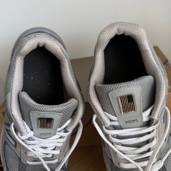New Balance 990 V5 Grey/White Men Sneakers - SZ 7.5 D - Picture 5 of 16